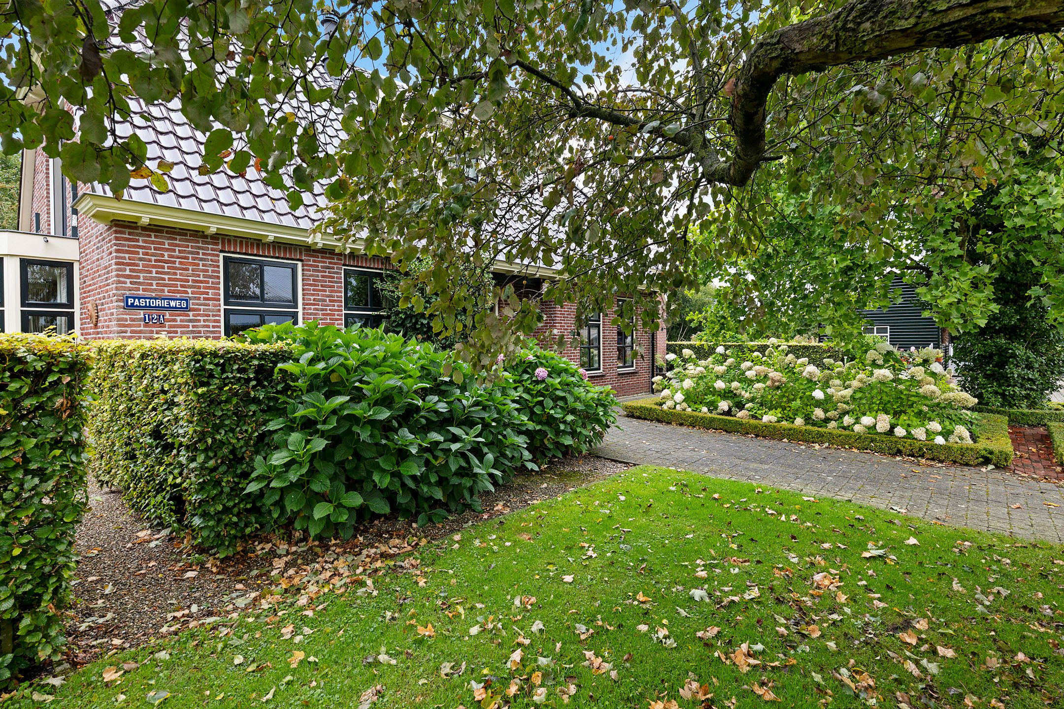 Photo 6 of Pastorieweg 12-A