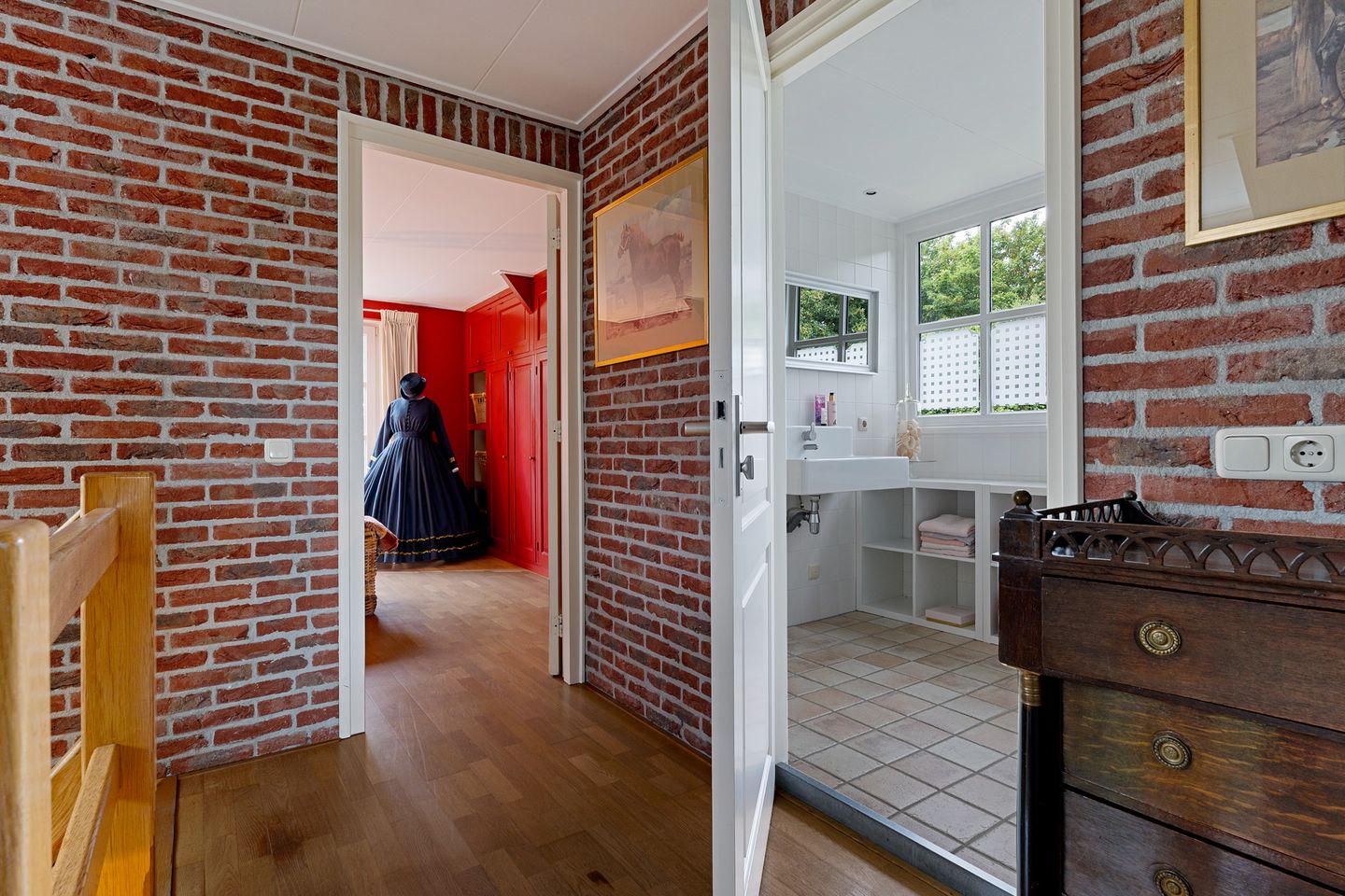 Photo 19 of Pastorieweg 12-A