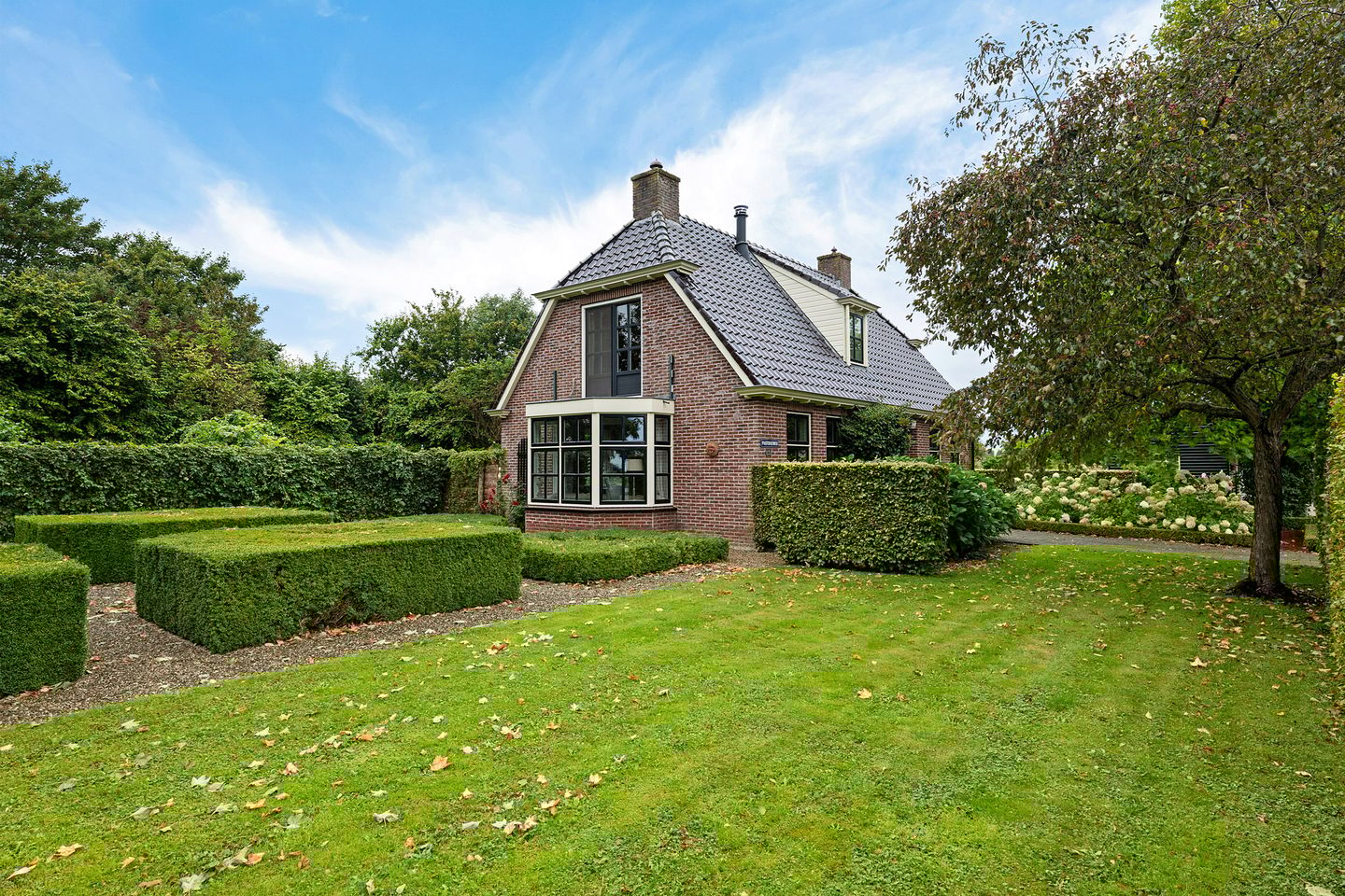 Photo 35 of Pastorieweg 12-A