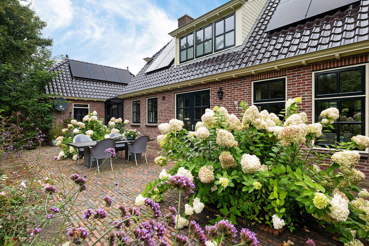 Photo 44 of Pastorieweg 12-A