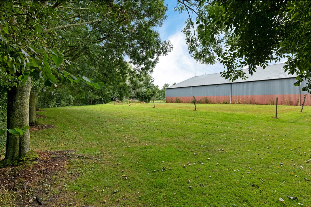 Photo 38 of Pastorieweg 12-A