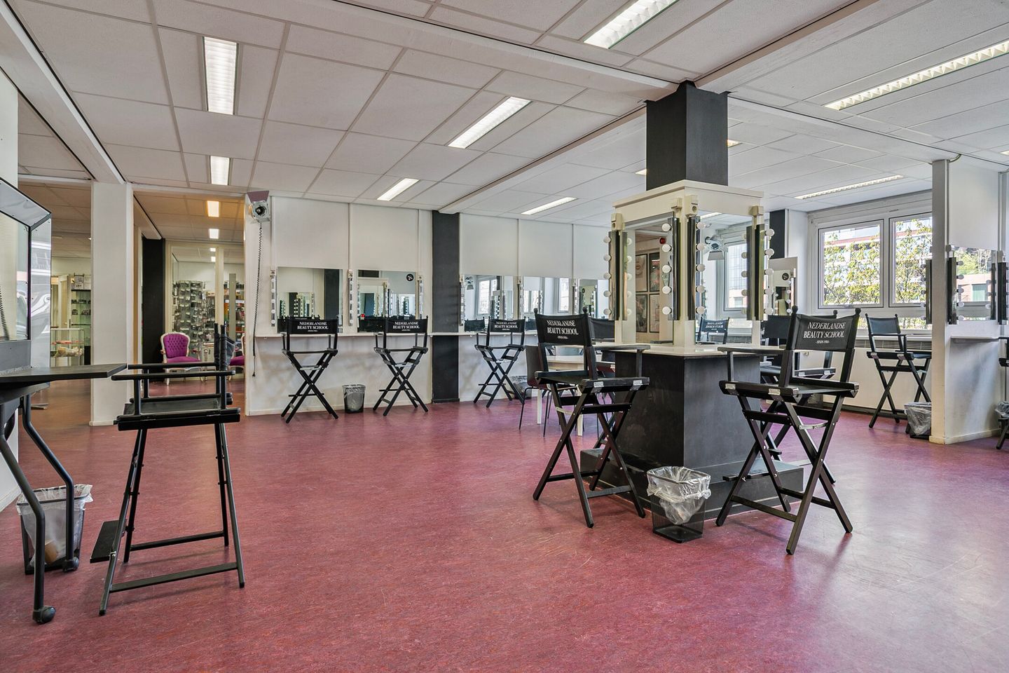 Bekijk foto 4 van Wijnhaven 86