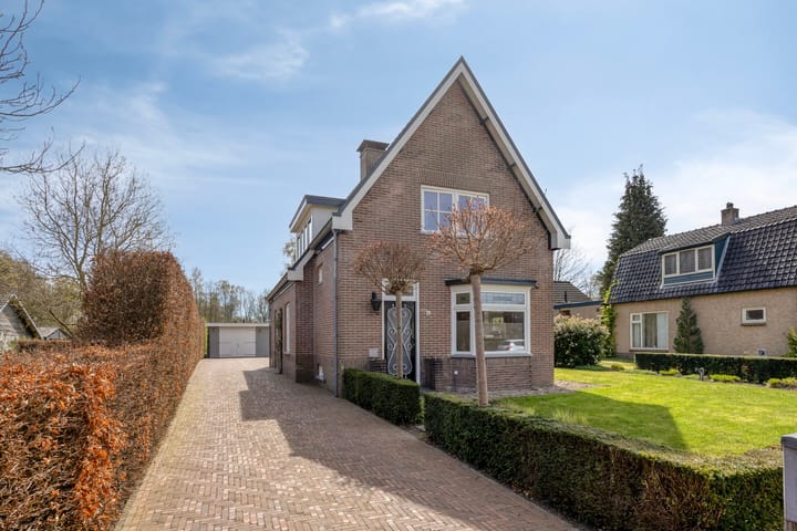 Photo 4 of Plantageweg 14