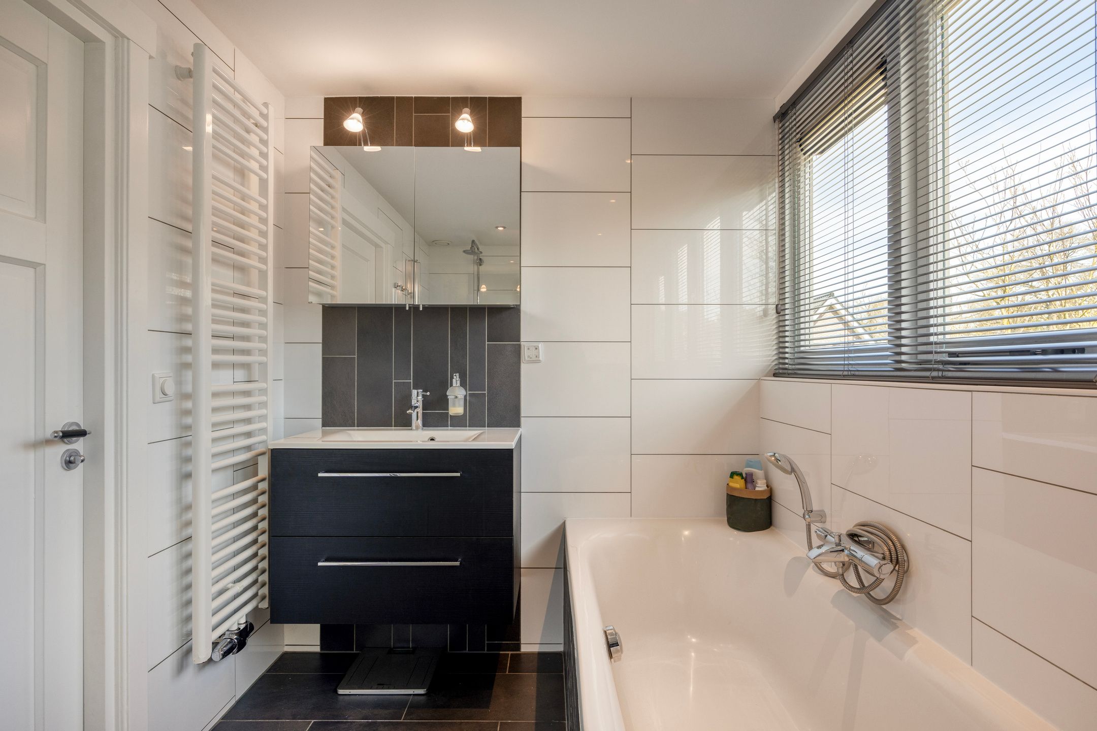 Foto 30 van Plantageweg 14