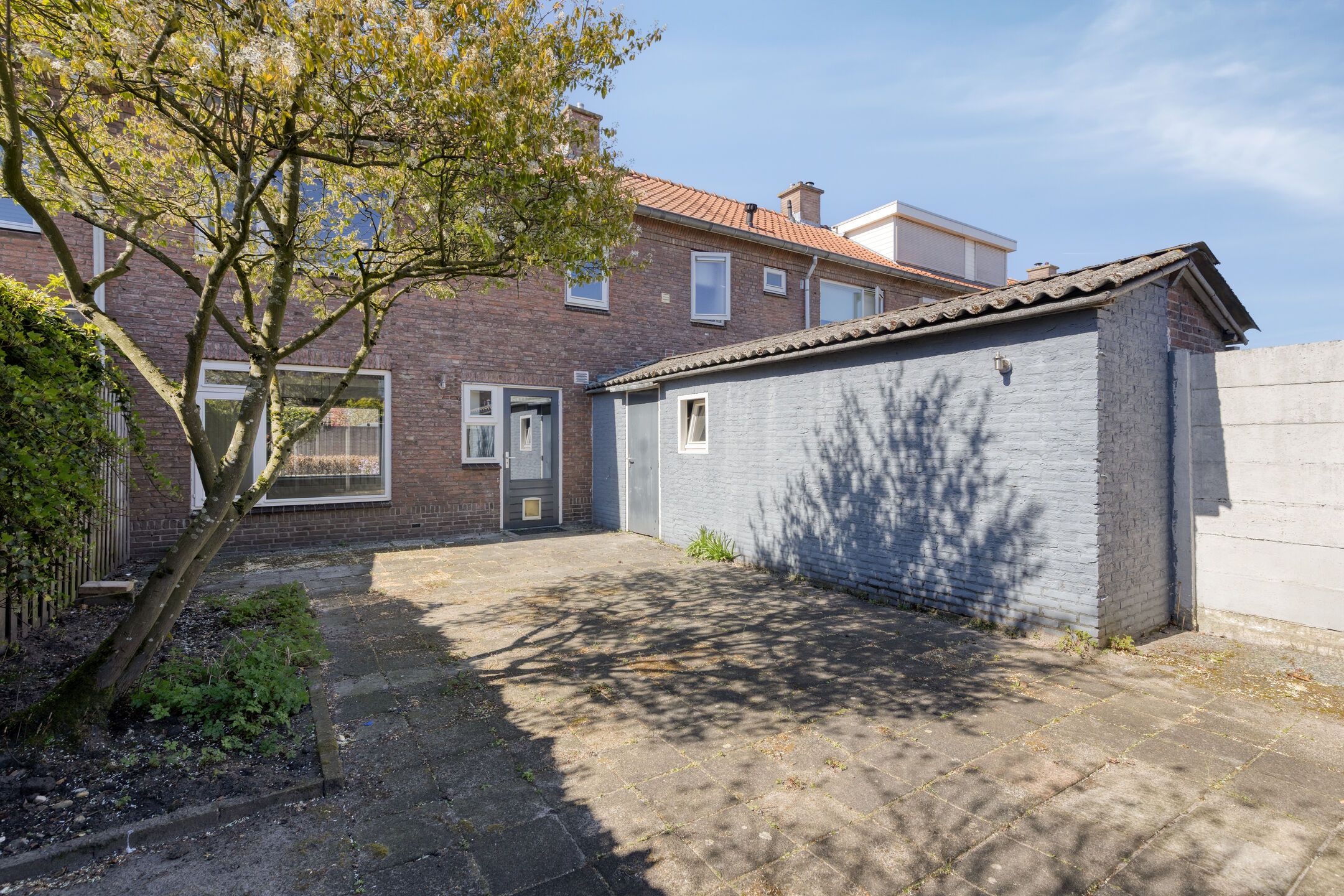 Photo 24 of August Sniedersstraat 7