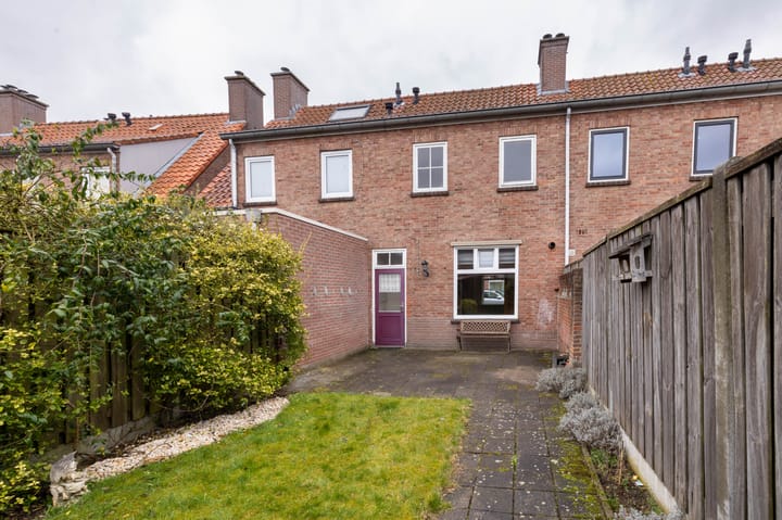 Photo 2 of Zwanebloemstraat 10