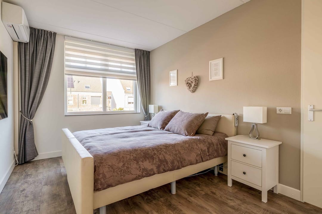 Foto 17 van Forsythia 38