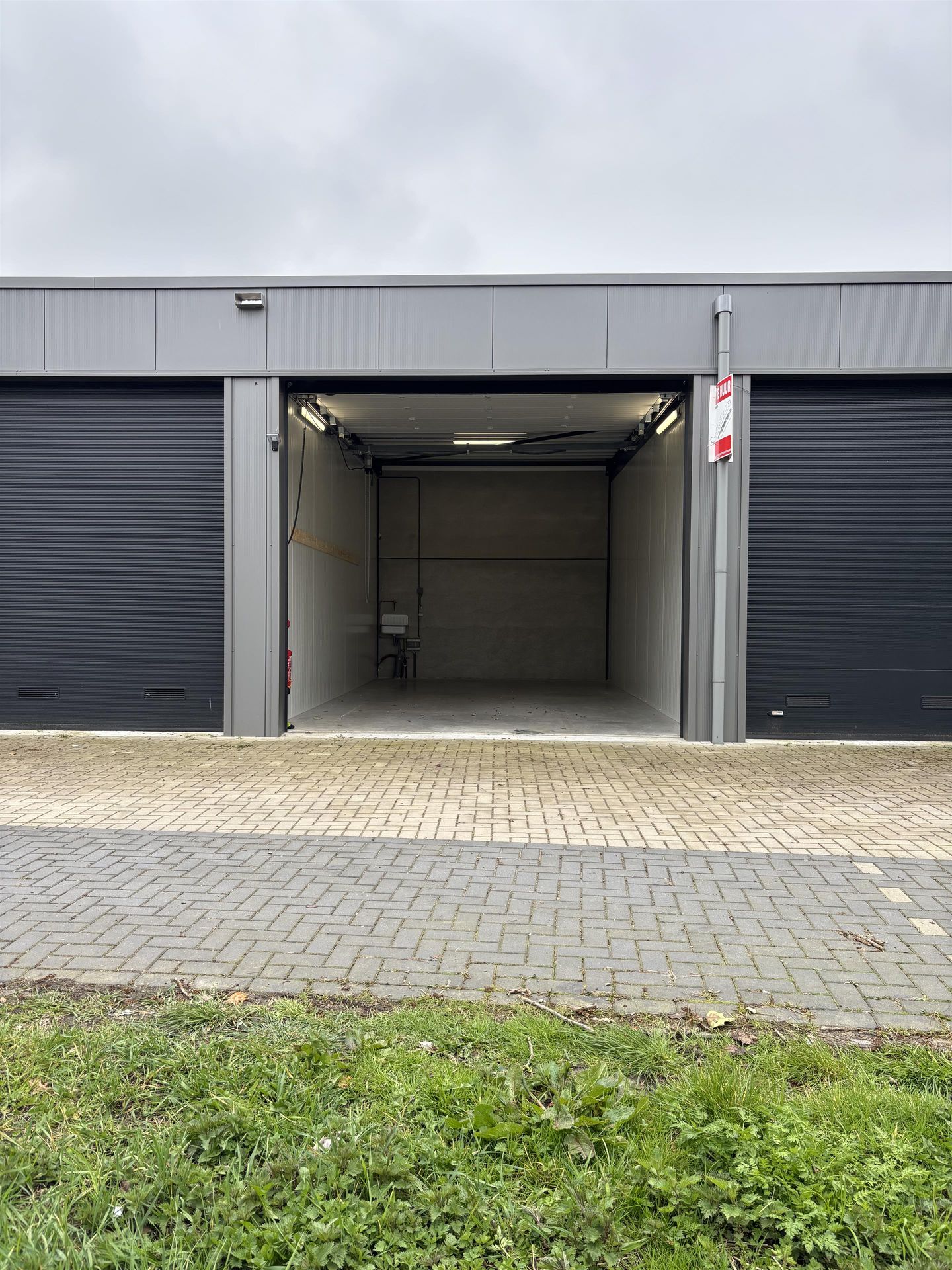 Bekijk foto 3 van Betsy van Goorstraat 78-007