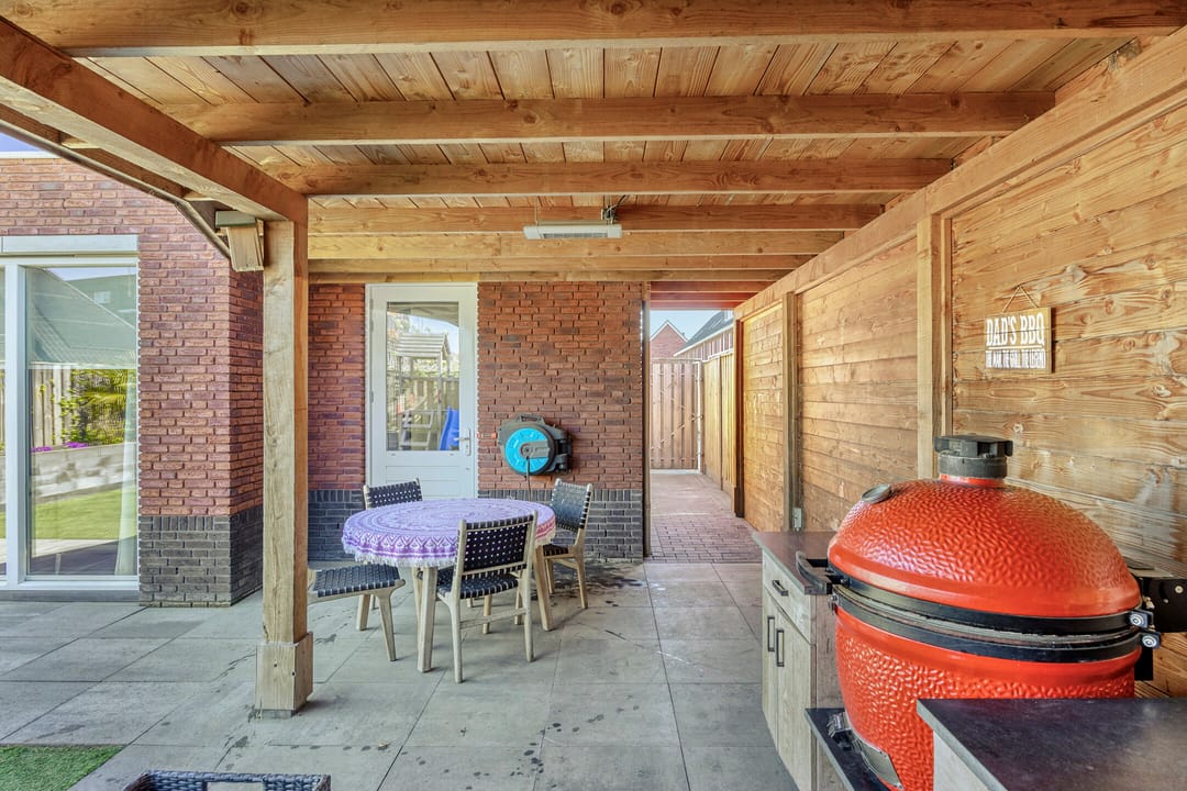 Photo 37 of Drogerij 10