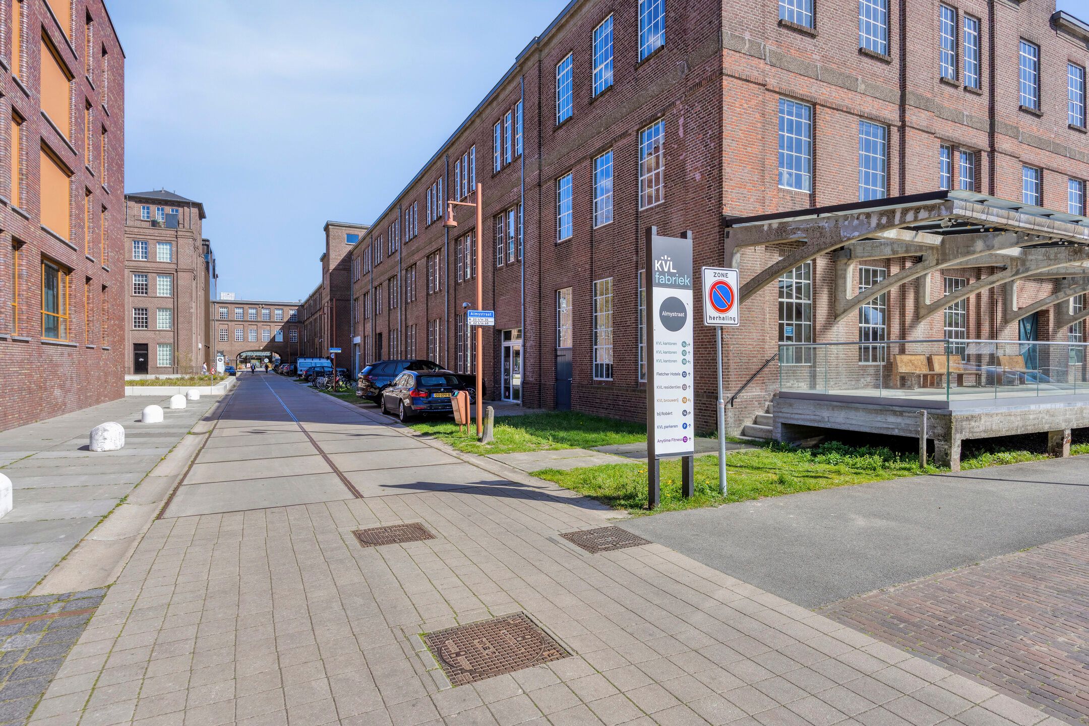 Photo 42 of Drogerij 10