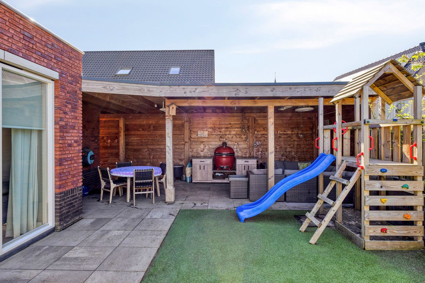 Photo 35 of Drogerij 10