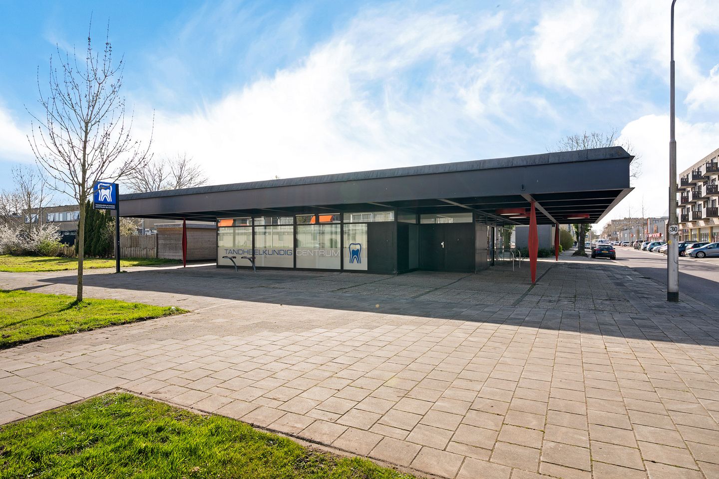 Bekijk foto 2 van Brandemeer 98