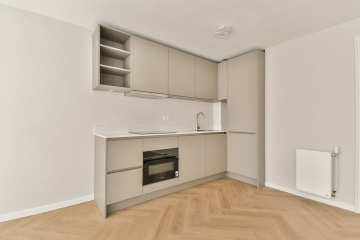 Photo 5 of Goudsbloemstraat 122-B