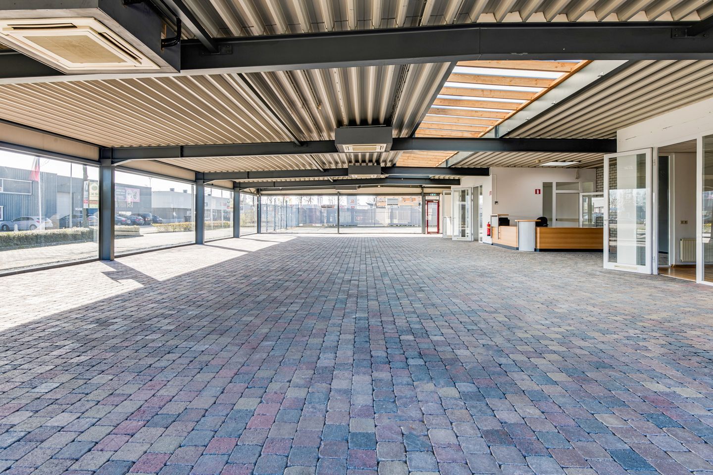 Bekijk foto 1 van Burghoffweg 18