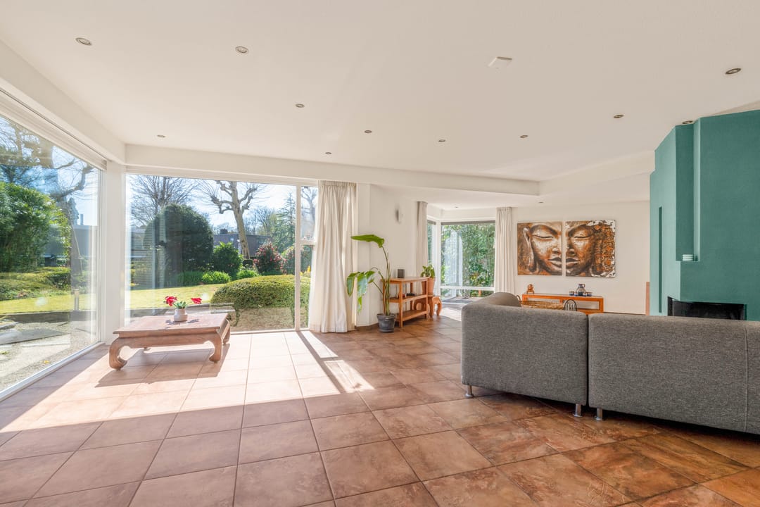 Foto 8 van Van Haerlemlaan 9