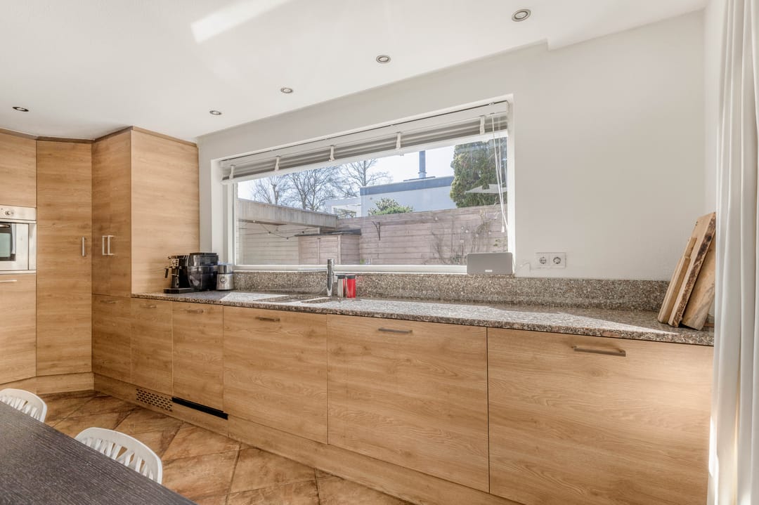 Foto 22 van Van Haerlemlaan 9