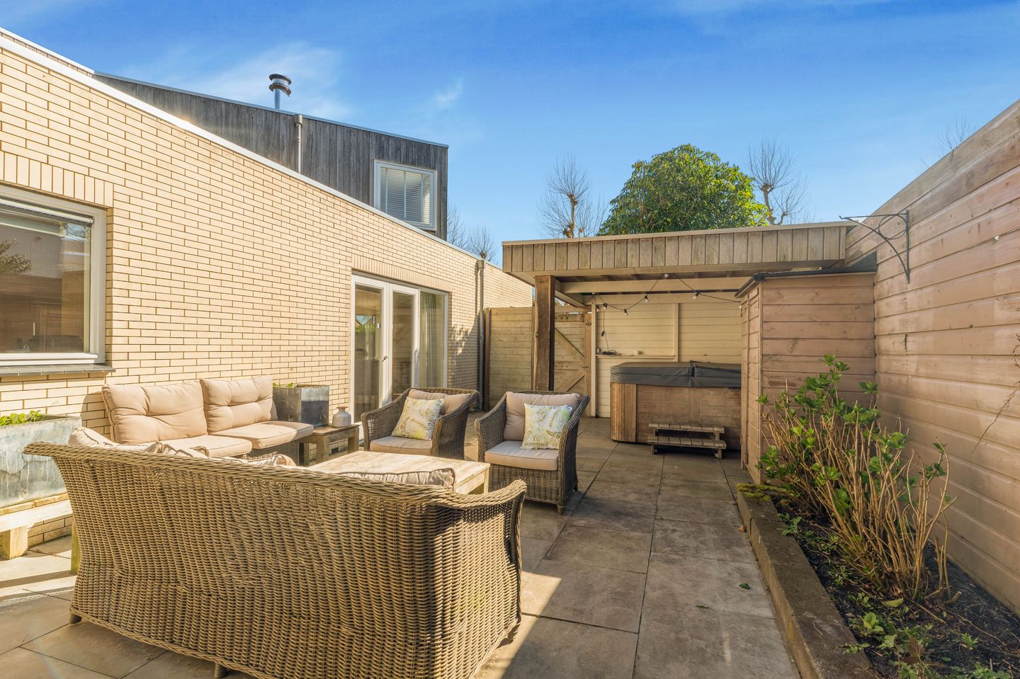 Foto 65 van Van Haerlemlaan 9