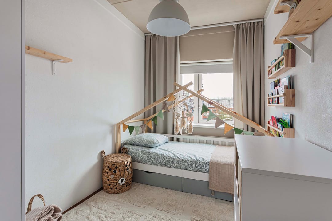 Photo 26 of Zeevaart 295