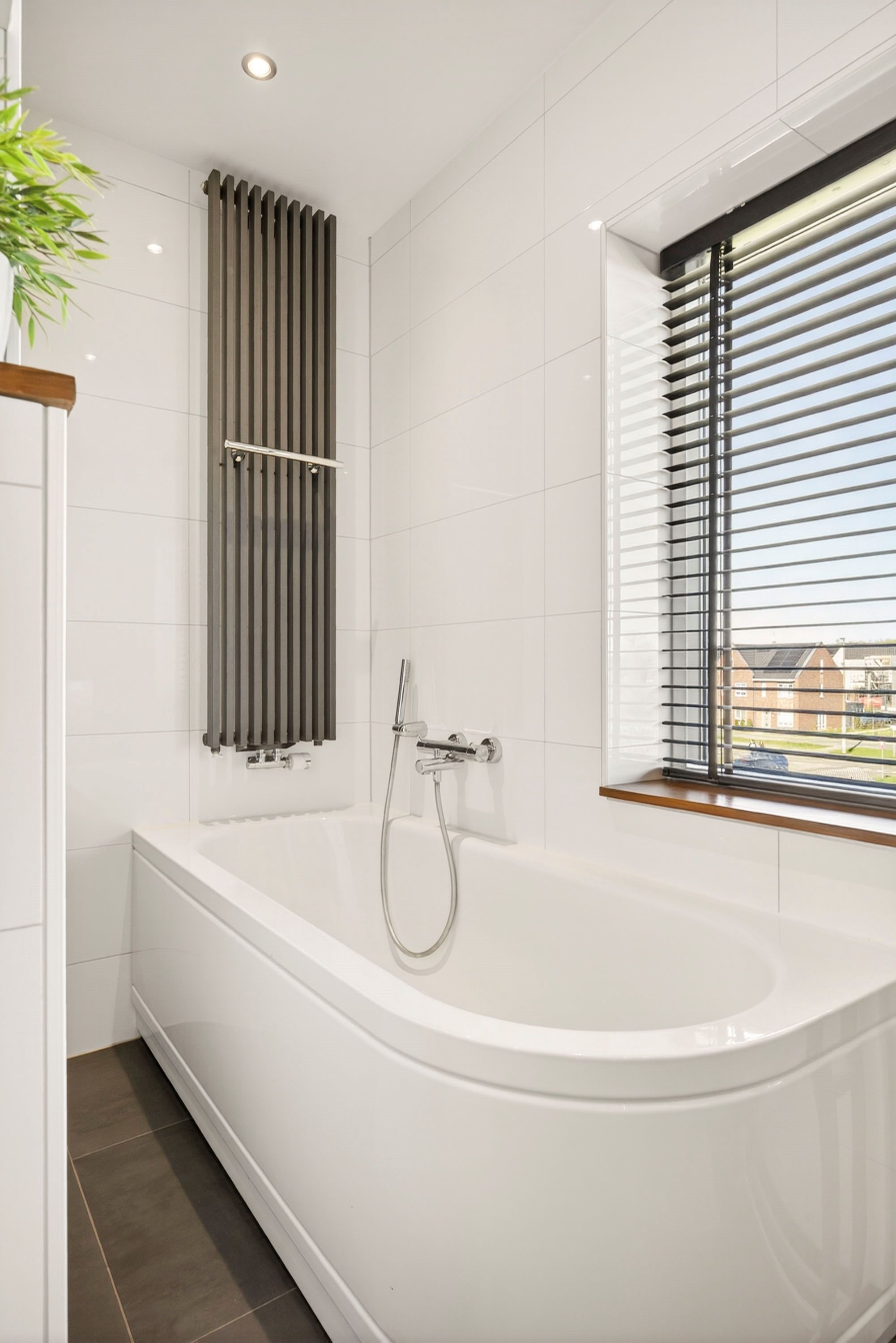 Photo 30 of Zeevaart 295