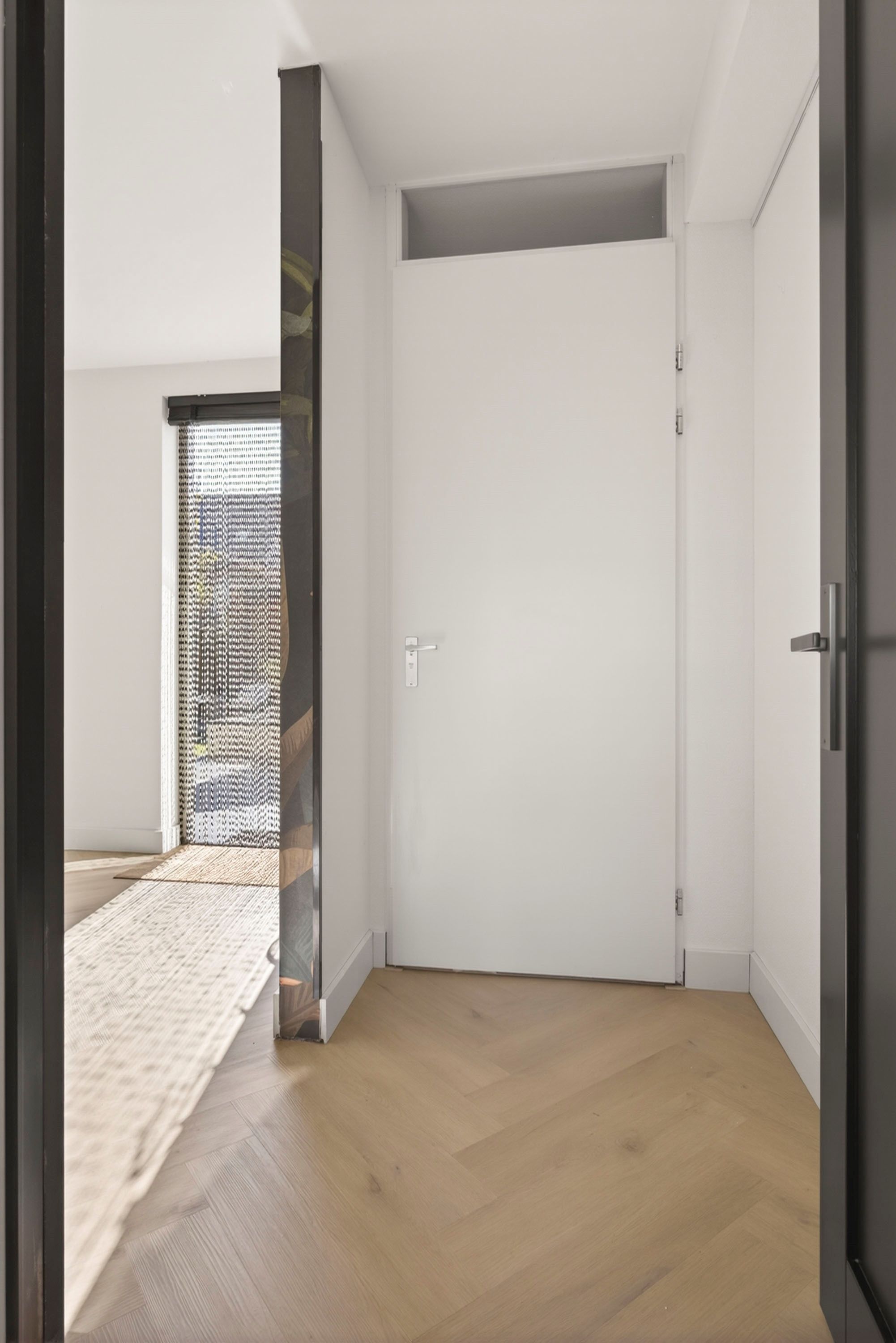 Photo 33 of Zeevaart 295