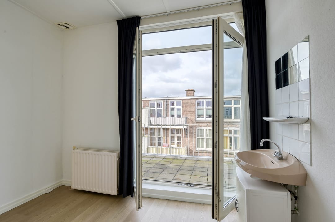 Foto 17 van Nicolaas Tulpstraat 52-A