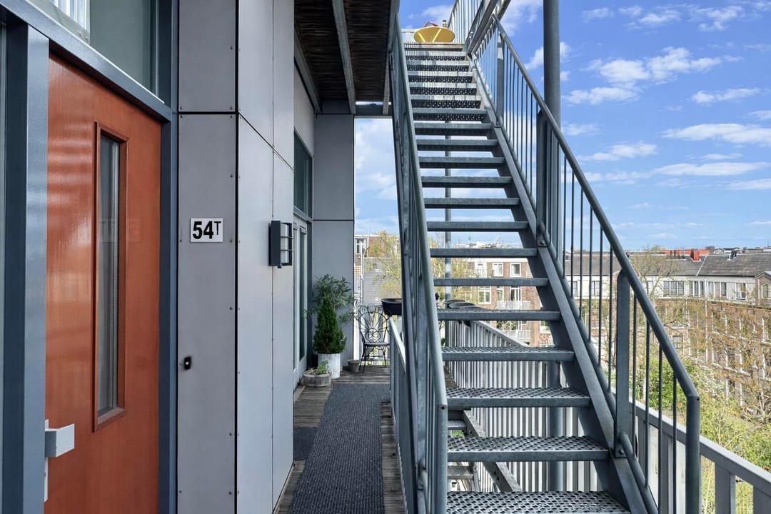 Foto 23 van Van Oldenbarneveldtstraat 54-T