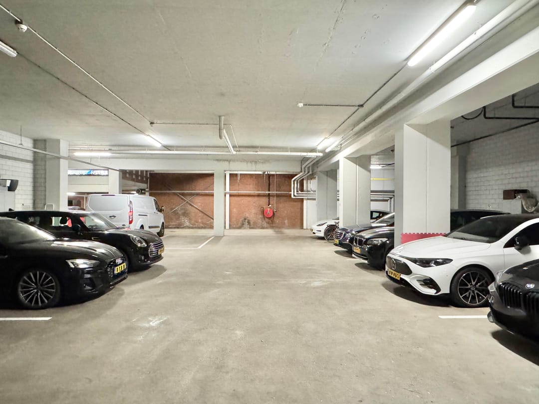 Foto 31 van Van Oldenbarneveldtstraat 54-T