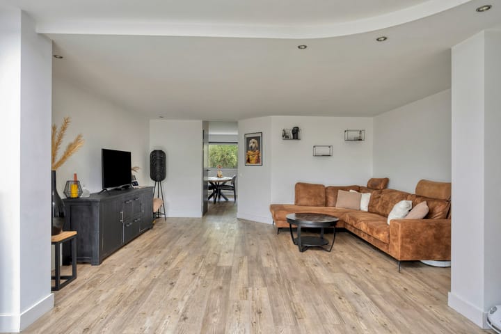 Foto 4 van Riethovenerf 53