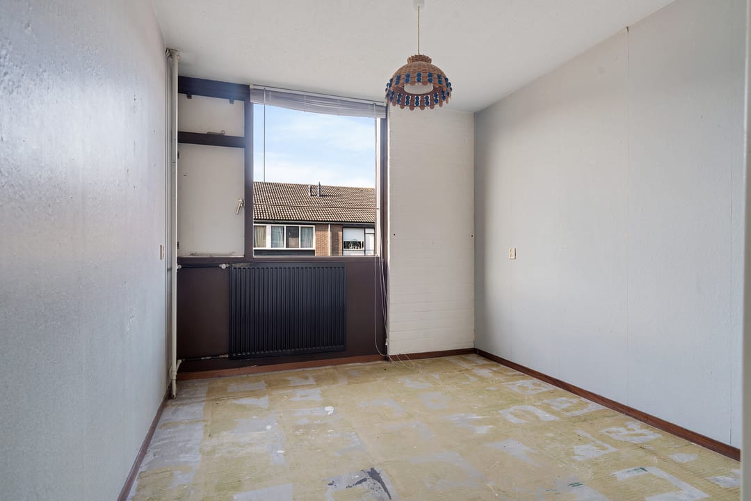 Spacious Family Home with Carport in Green Zutphen Neighborhood — 16