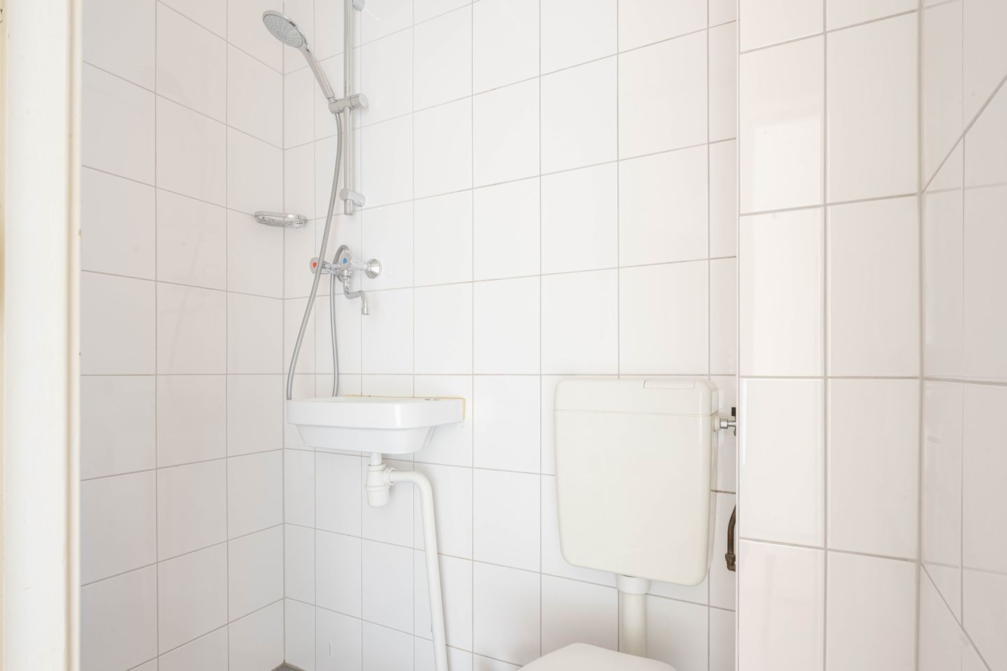 Photo 19 of Pleinweg 105-A