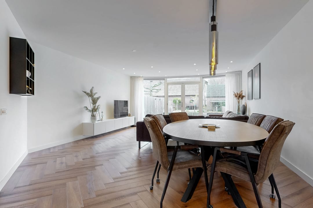 Photo 8 of Pimpelmees 10