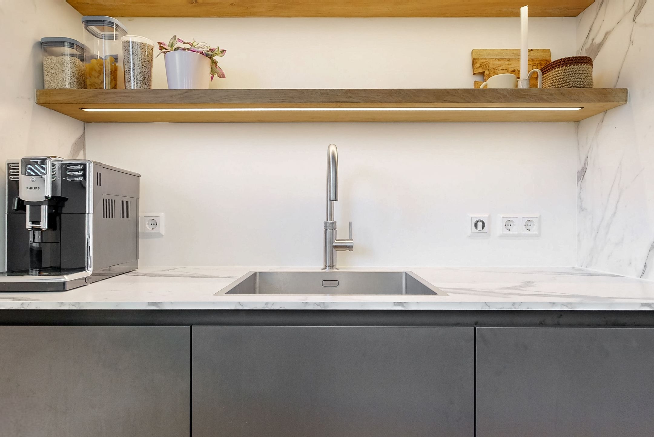 Photo 12 of Pimpelmees 10