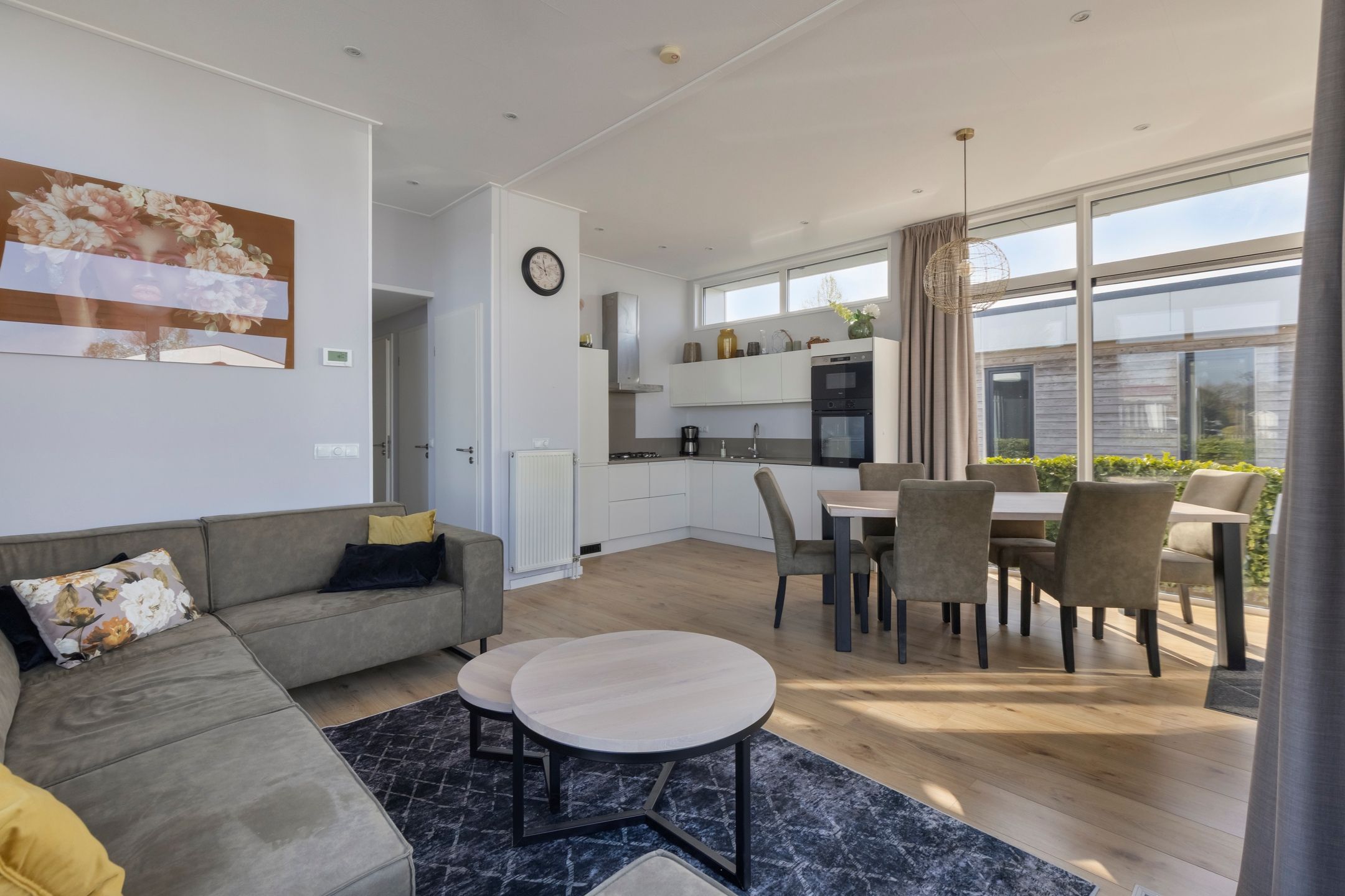 Photo 6 of Rijksstraatweg 186-179