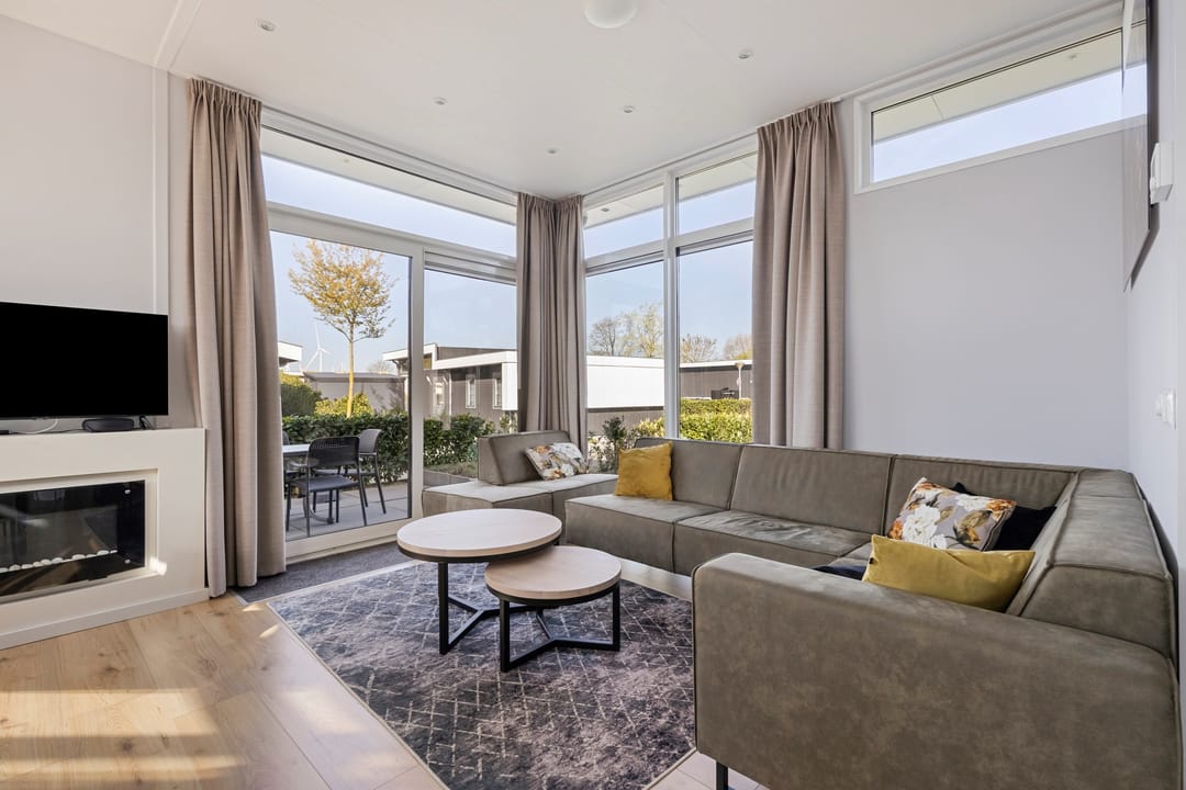 Photo 8 of Rijksstraatweg 186-179