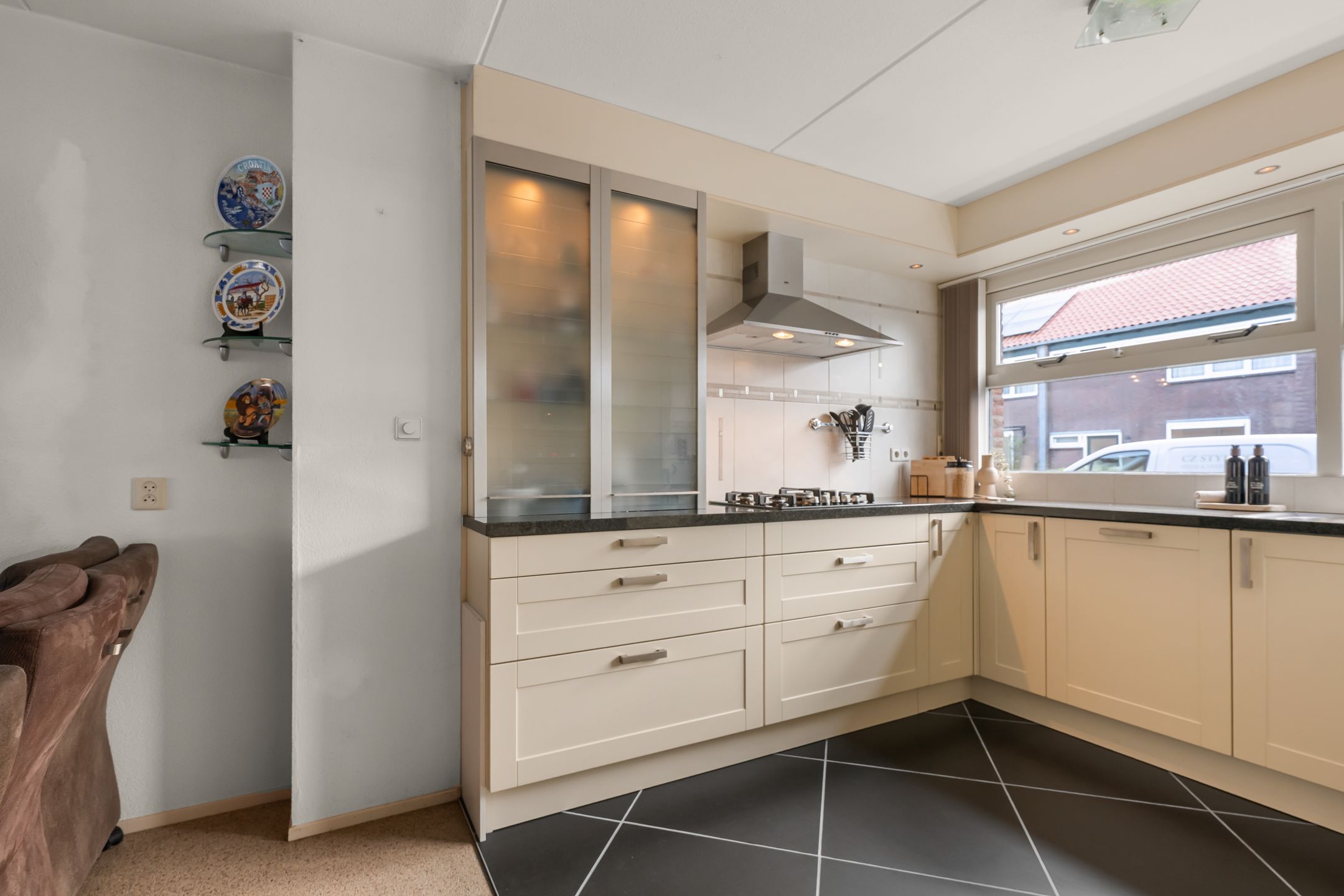 Photo 12 of Delftlaan 29-E