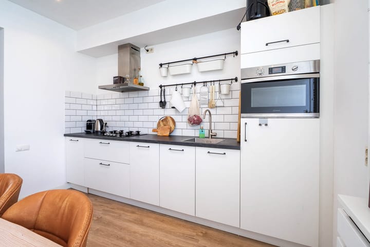 Tussenwoning te koop: Beekstraat 70, Breda