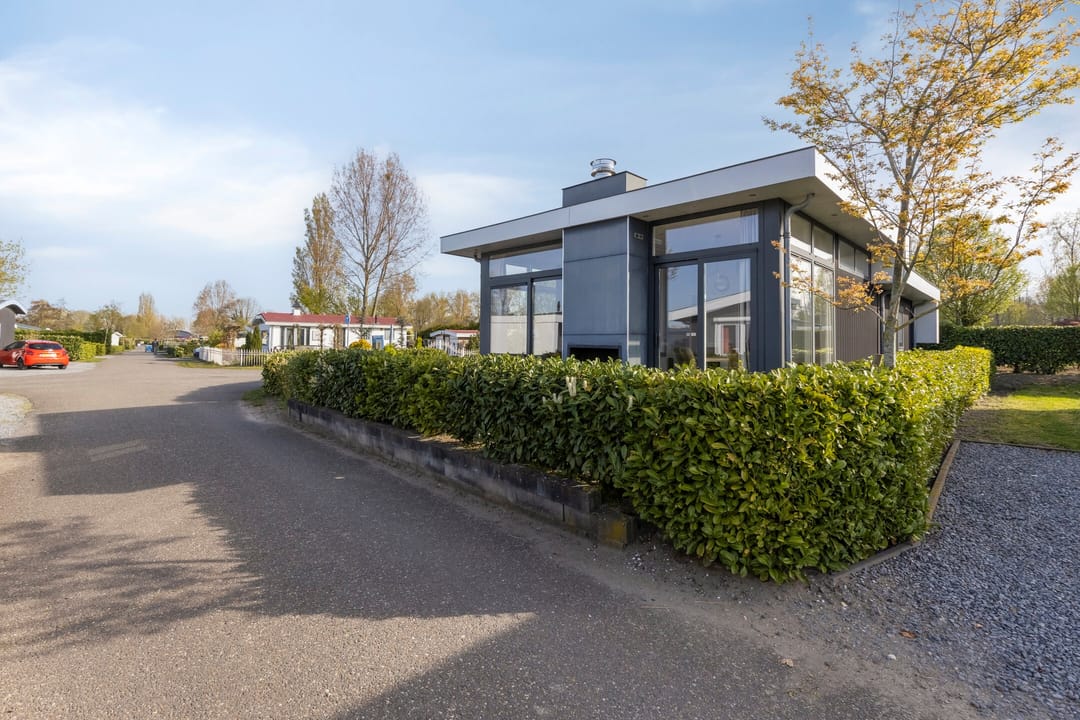 Photo 28 of Rijksstraatweg 186-179