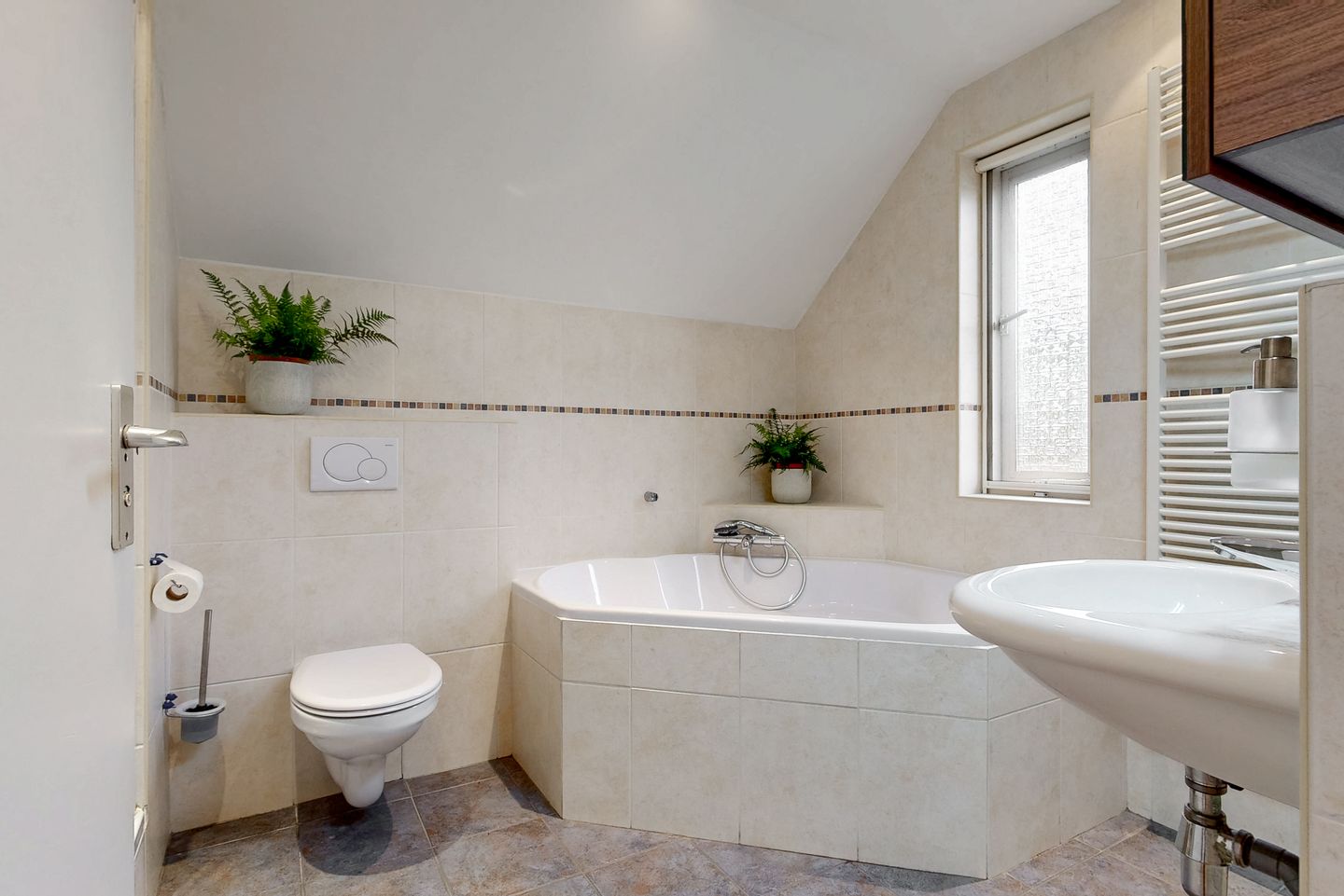 Foto 20 van Goudse Rijweg 356