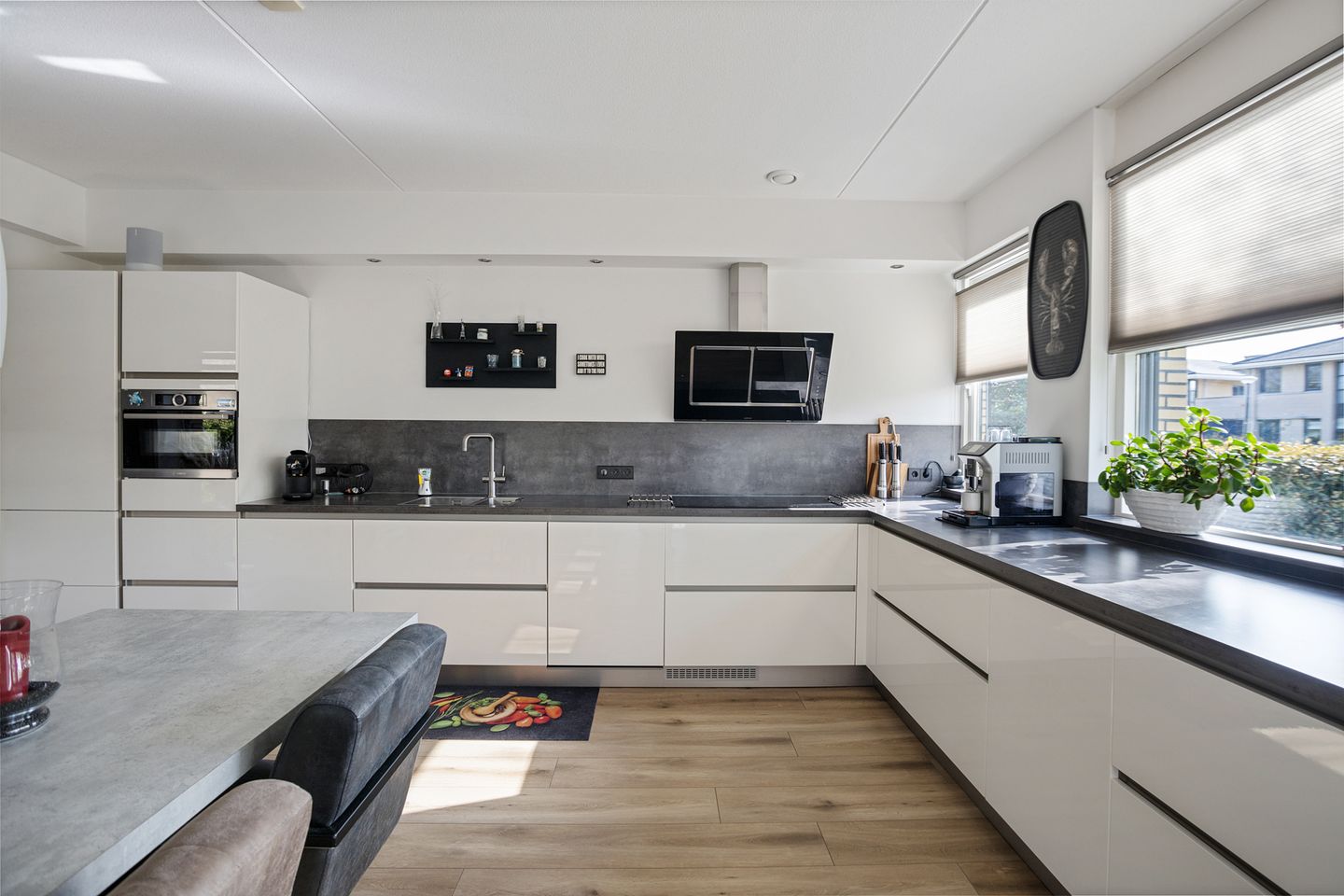 Photo 19 of Johanna Westerdijk erf 12