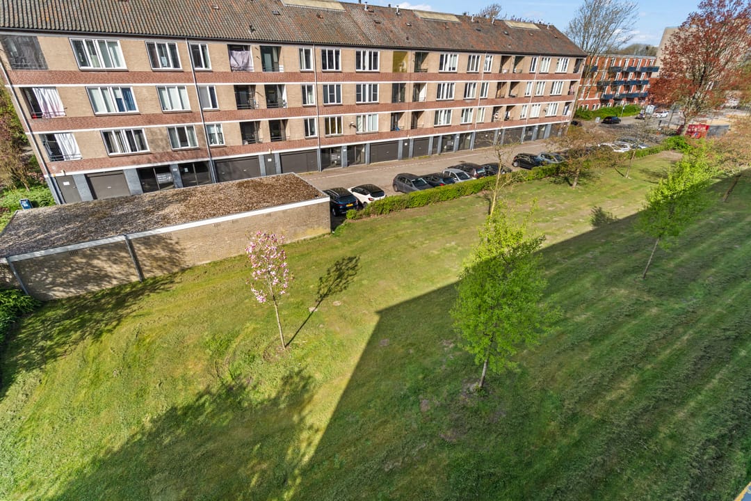 Foto 11 van Ariaplein 110