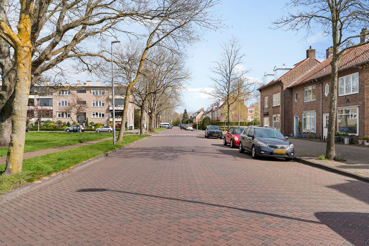 Foto 40 van Rijklof van Goensplein 9