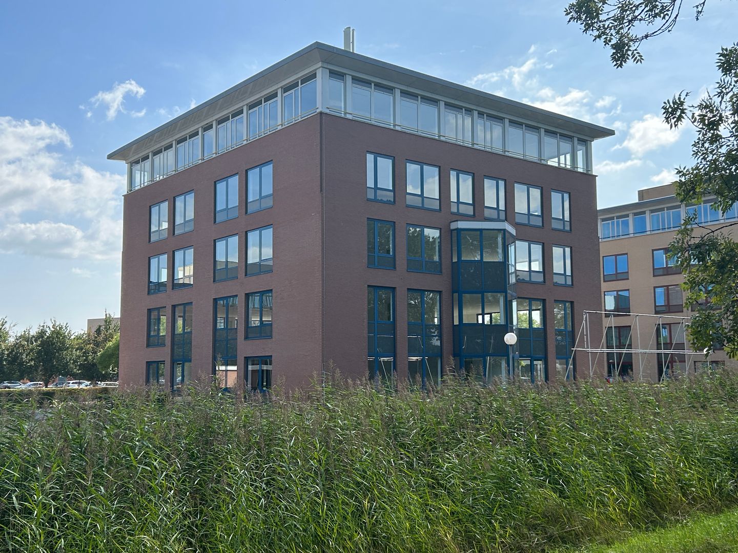 View photo 1 of Vijzelmolenlaan 10-28