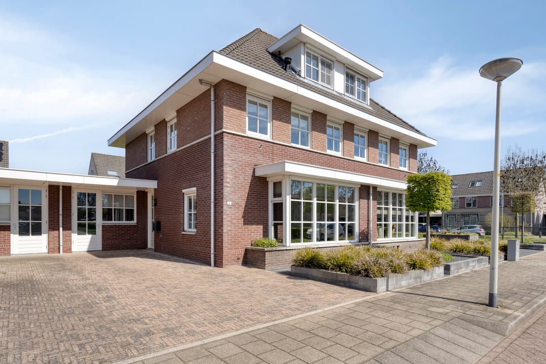 Photo 1 of De Toom 4