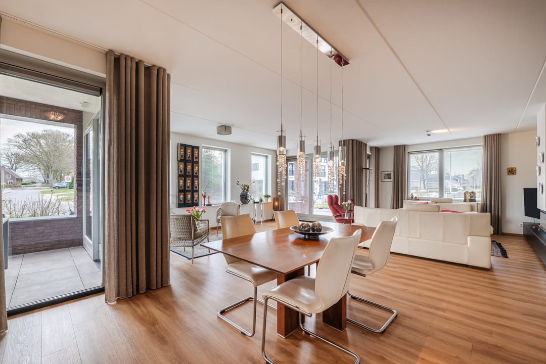 Photo 11 of Hoofdstraat 118