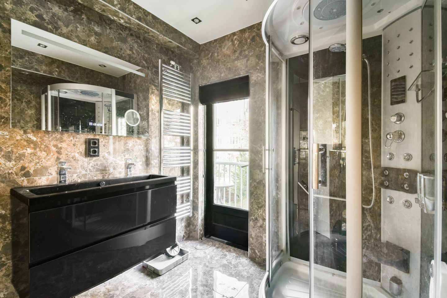 Foto 10 van Vechtstraat 166-1