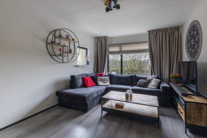 Photo 4 of Johannaweg 16-I