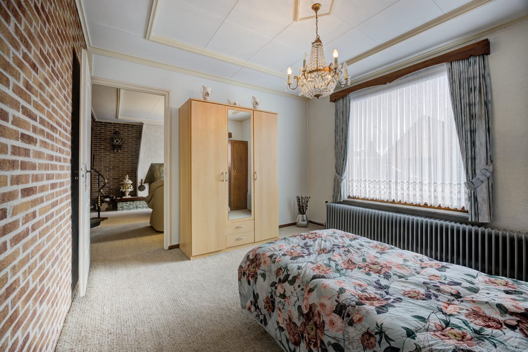 Foto 13 van Rucphensestraat 66