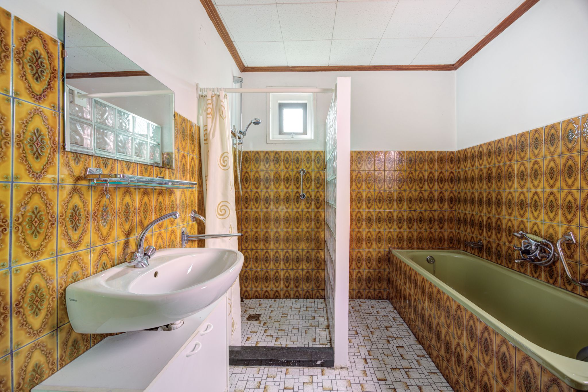 Foto 15 van Rucphensestraat 66