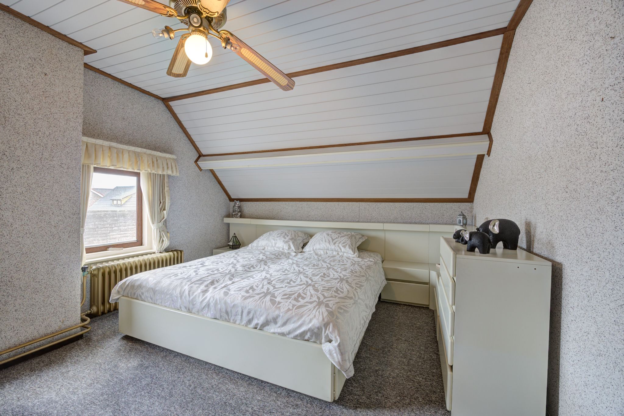 Foto 33 van Rucphensestraat 66