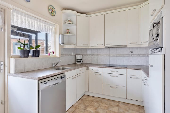 Photo 4 of Oosterholtseweg 2-A